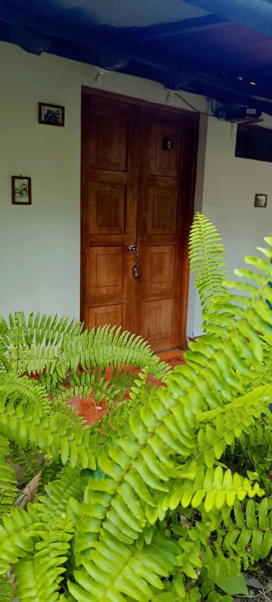 Casa De Los Berrios Леон Экстерьер фото